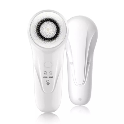 Facial Cleansing Brush Electric Facial Exfoliating Massage Brush with 7 Cleanser Heads and 2 Speeds Adjustable