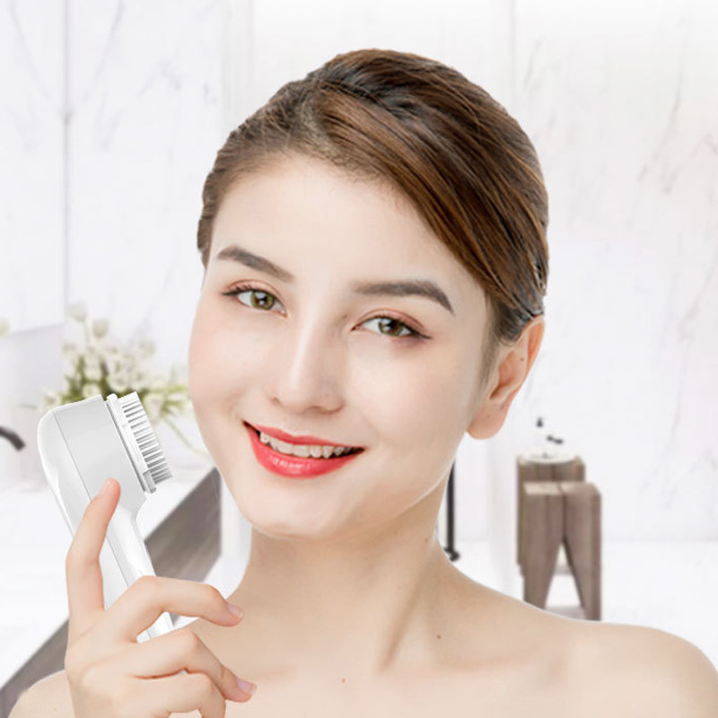 Facial Cleansing Brush Electric Facial Exfoliating Massage Brush with 7 Cleanser Heads and 2 Speeds Adjustable